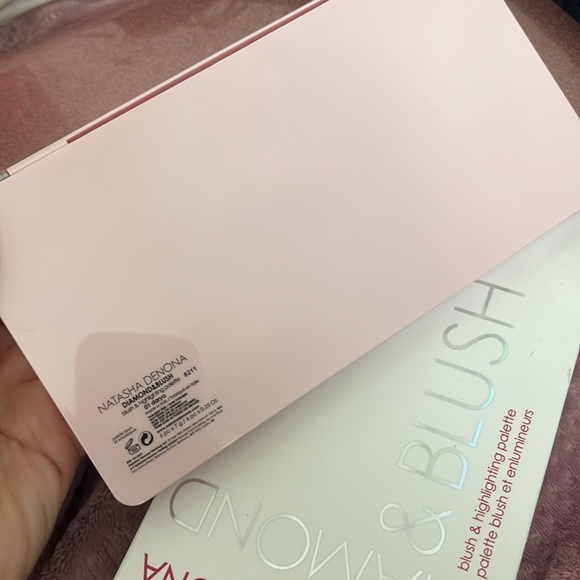 Natasha Denona Diamond & Blush Palette - Picture 4 of 5